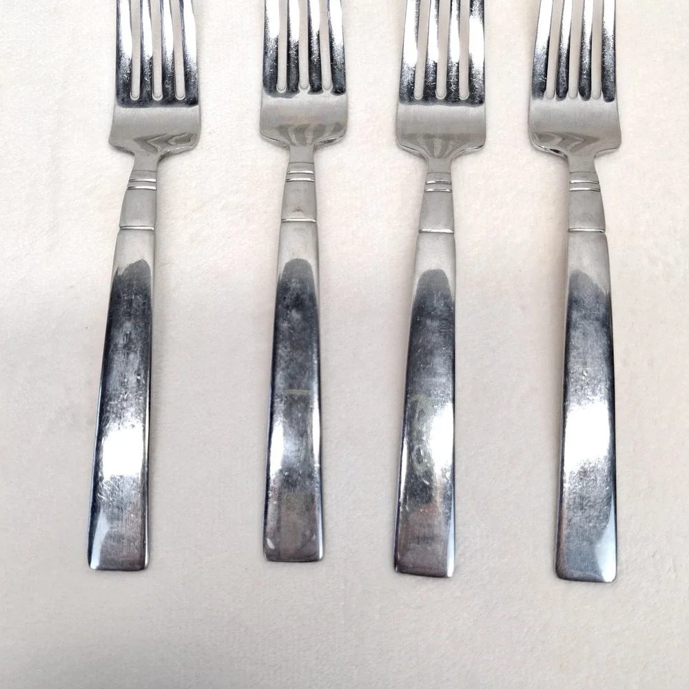 4 Wallace CHANTEL 18/10 Stainless China Dinner Fork Lot